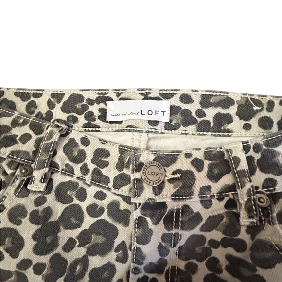 Loft Jeans Loft Modern Skinny Jeans In Leopard Print • Used • Size: 4 - Picture 6 of 8